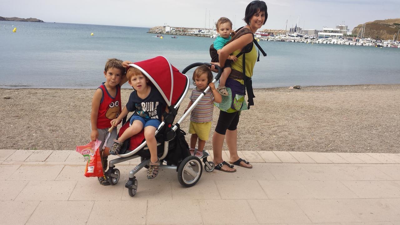 Alberg Costa Brava Llança Dış mekan fotoğraf
