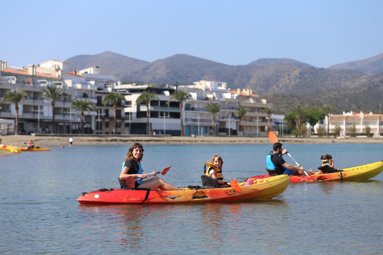 Alberg Costa Brava Llança Dış mekan fotoğraf